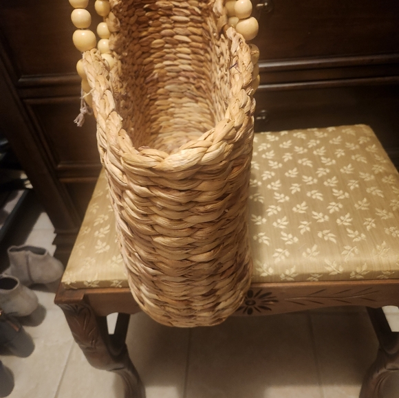 Gorgeous Straw Tote - Picture 7 of 8